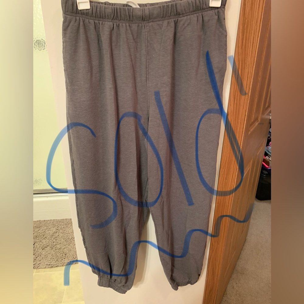 SO lounge sweat pants size large